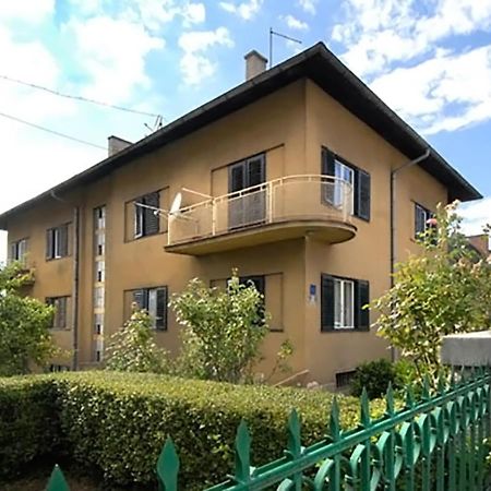 Angela Classic Rooms & Apartments Zagreb Ngoại thất bức ảnh